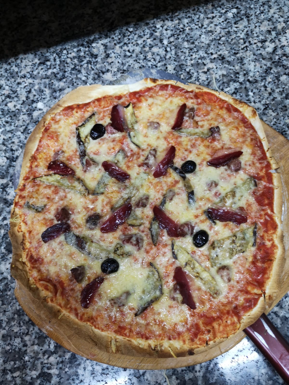 Pizza aux poivrons et olives Chez Patricia Tulette